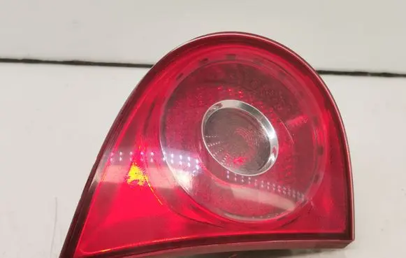 Volkswagen Golf V Tailgate rear/tail lights 1K6945107C 1K6945093J
