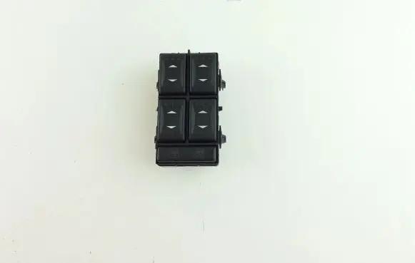 Ford Mondeo Mk III Electric window control switch 3S7T14A13BA KL7472