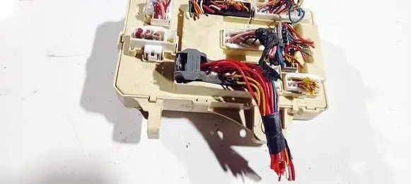 KIA Ceed Fuse box set 1h5400805143657