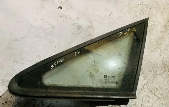 Opel Zafira A Front triangle window/glass 
