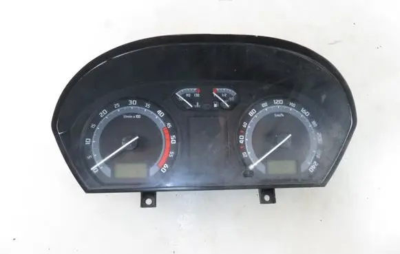 Skoda Fabia Mk1 (6Y) Speedometer (instrument cluster) 6Y0920882D