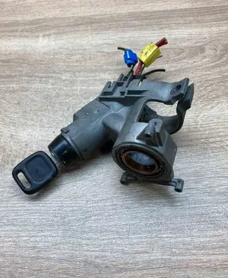 Audi 80 90 S2 B4 Ignition lock 357905851