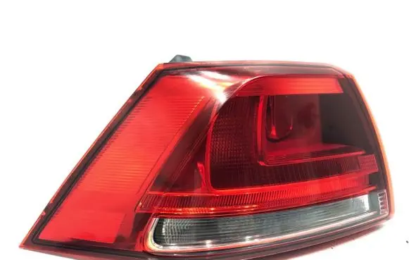 Volkswagen Golf VII Rear/tail lights 5G0945095M
