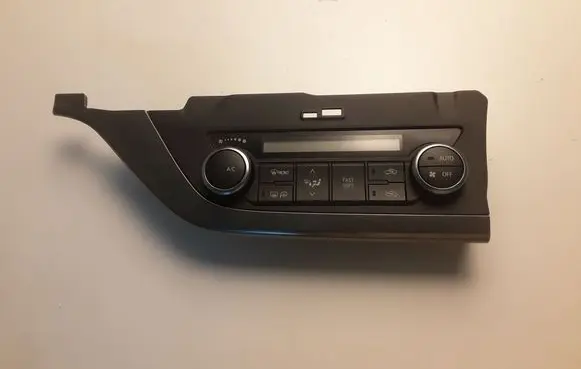 Toyota Auris E180 Air conditioner control unit module 75F542
