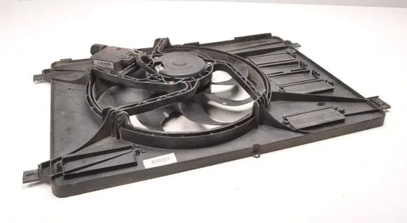 Volvo V60 Electric radiator cooling fan 31305135