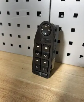 BMW 5 E39 Electric window control switch 6904306
