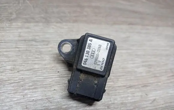 Volvo V70 Air pressure sensor 0798003260 046130385A