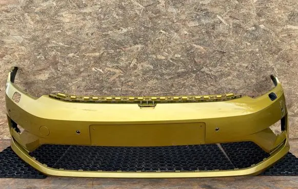 Volkswagen Golf Sportsvan Front bumper 510807221F