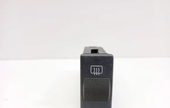Windscreen/window heater switch