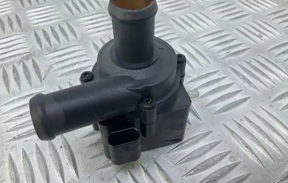 Audi A6 Allroad C7 Electric auxiliary coolant/water pump 059121012A