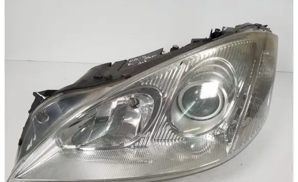Mercedes-Benz S W221 Headlight/headlamp