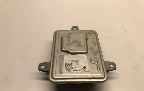 BMW 5 GT F07 Xenon control unit/module 2510110515