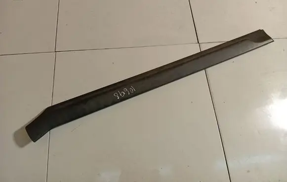 Opel Zafira A Rear door trim (molding) 0090495