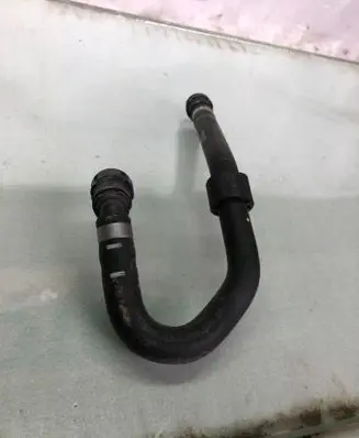 Volvo XC60 Engine coolant pipe/hose 32324707