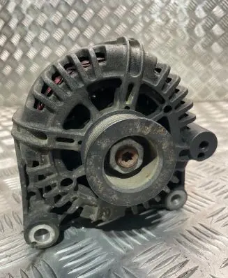 BMW X5 E53 Generator/alternator 7789980 TG15C012 2542672B
