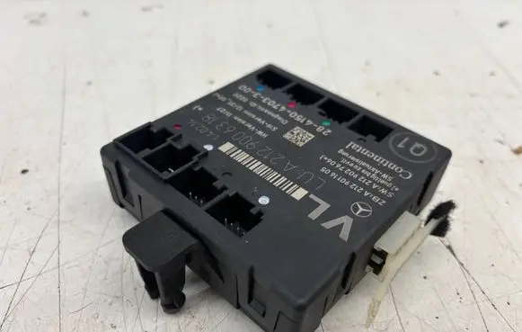 Mercedes-Benz E AMG W212 Door control unit/module A2129006318
