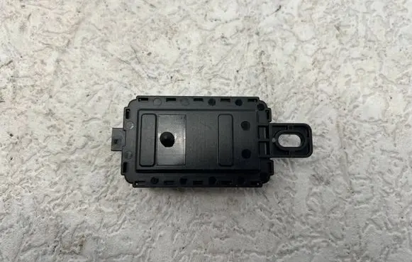 BMW 3 F30 F35 F31 Antenna control unit 9397846 A2C54289401