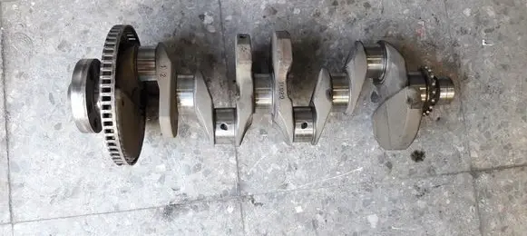 Volkswagen Jetta III Crankshaft 