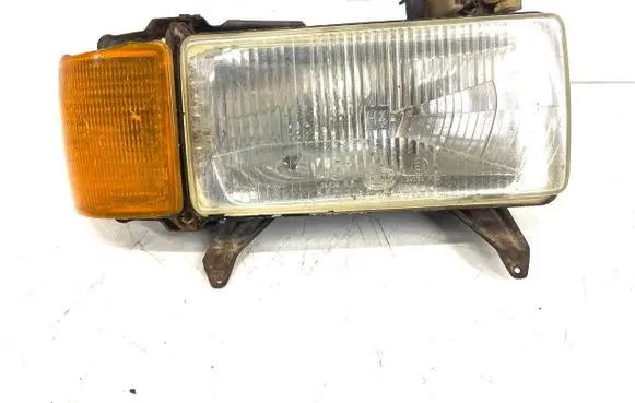 Volkswagen Transporter - Caravelle T4 Headlight/headlamp 9GH 11735700 11735700