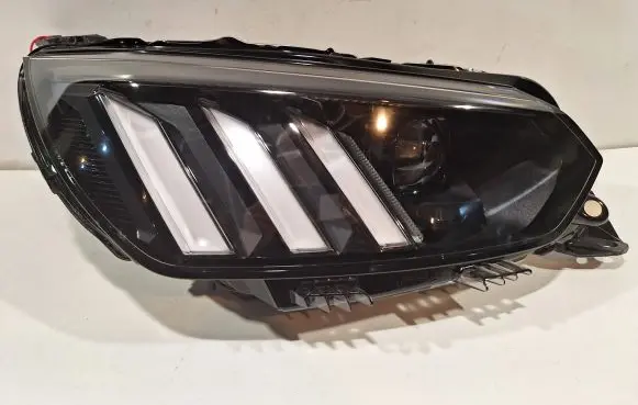 Peugeot 208 Headlight/headlamp 9823193480