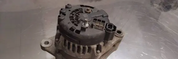 Opel Insignia A Generator/alternator 13502583