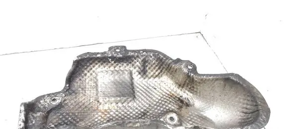 Peugeot 307 Heat shield in engine bay 9648590480