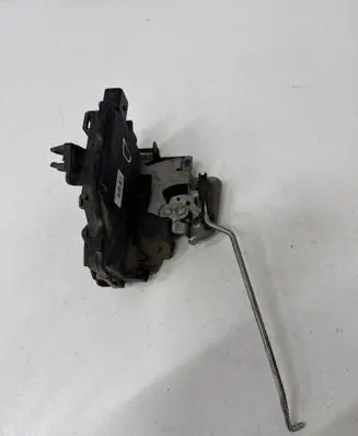 Audi A4 S4 B6 8E 8H Front door lock 8E1837016C