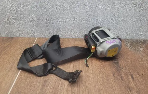 Volkswagen PASSAT B8 Rear seatbelt 3g9857806e