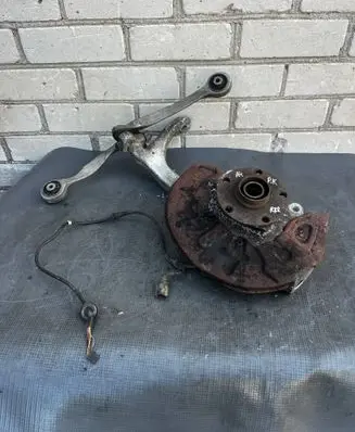Audi A4 S4 B6 8E 8H Front wheel hub 8E0407241B