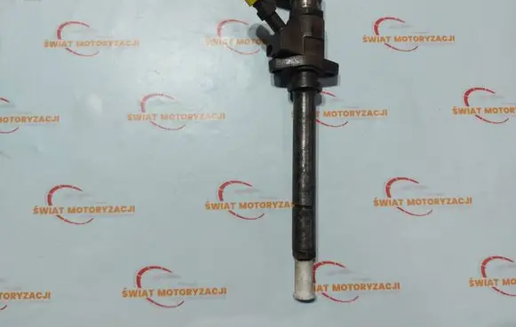 Volvo V70 Fuel injector 9657144580