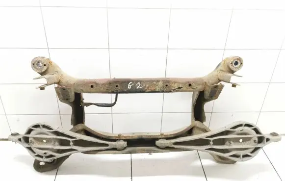 Volvo V70 Rear subframe 