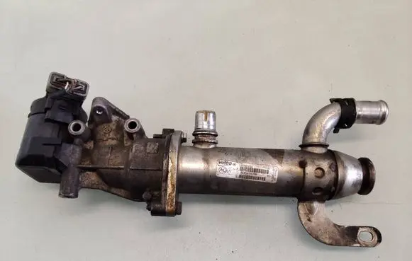 Ford S-MAX EGR valve 875816W 9645689780