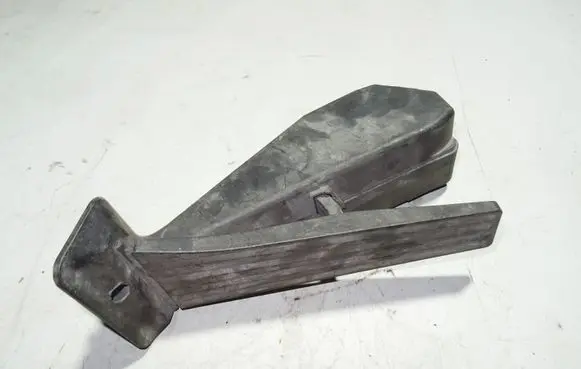 BMW 1 E81 E87 Accelerator throttle pedal 3542677093501 74766500