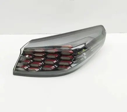 KIA Xceed Rear/tail lights J792462070 92402J7800