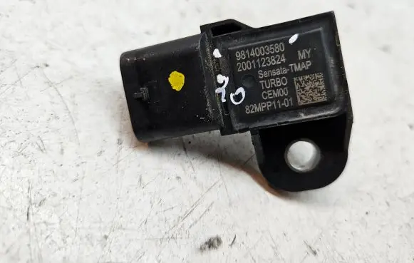 Peugeot 5008 II Air pressure sensor 9814003580