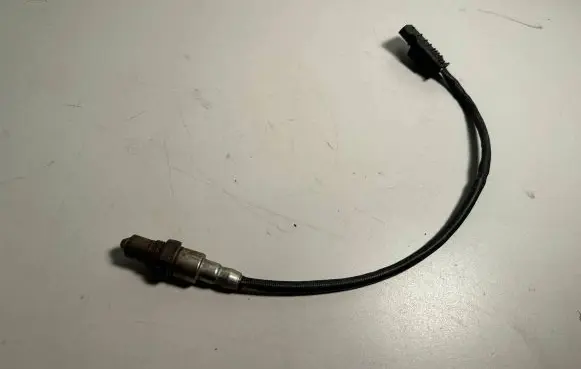 BMW X1 F48 F49 Lambda probe sensor 8572800 653261F 0281004432