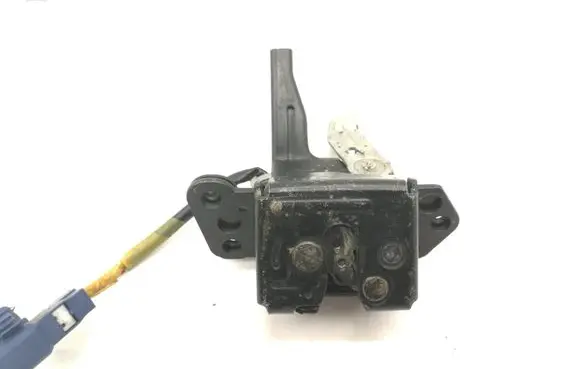 Toyota Yaris Tailgate/trunk/boot lock/catch/latch 
