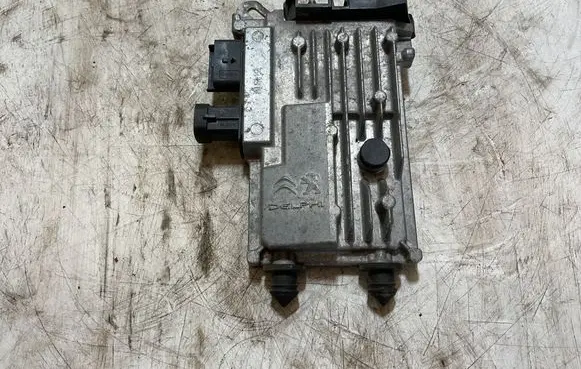 Opel Combo E Other control units/modules 9810858380 28583189 00181922383