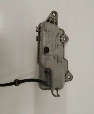 Volvo S90, V90 Vacuum air tank 31339809
