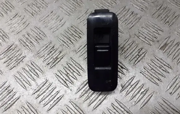 Nissan Primera Quarter vent window switch 25411-AV600