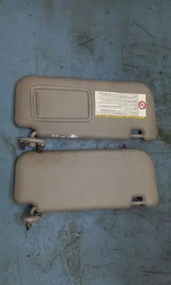 Toyota Yaris Sun visor