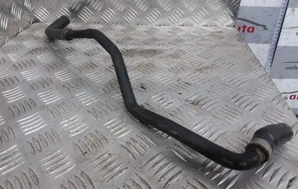 Volkswagen PASSAT B5 Engine coolant pipe/hose