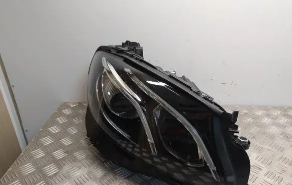 Mercedes-Benz E W213 Headlight/headlamp A2139064004