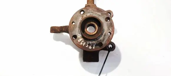 Nissan Micra Front wheel hub