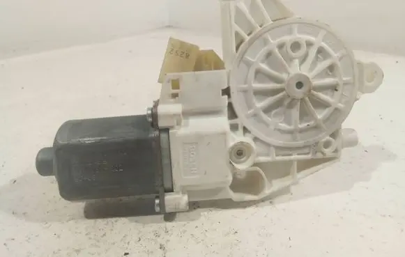 Mercedes-Benz ML W164 Front door window regulator with motor A2518200842 997081102