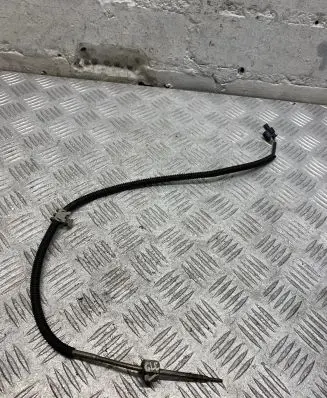 Mercedes-Benz GLC X253 C253 Exhaust gas temperature sensor A0009059705