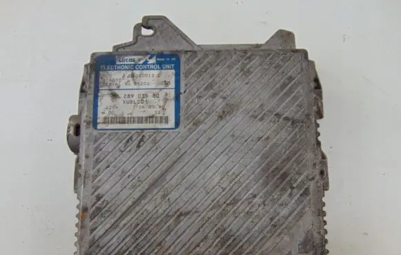 Peugeot 806 Engine control unit/module 9628903580
