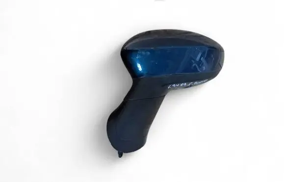 Front door electric wing mirror