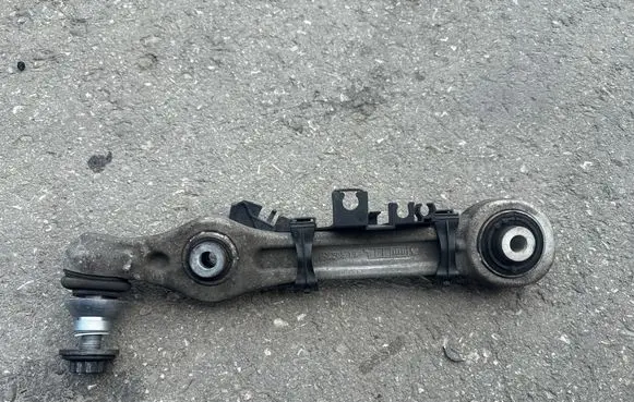 Mercedes-Benz GLC X253 C253 Front control arm A20519 A2055468080