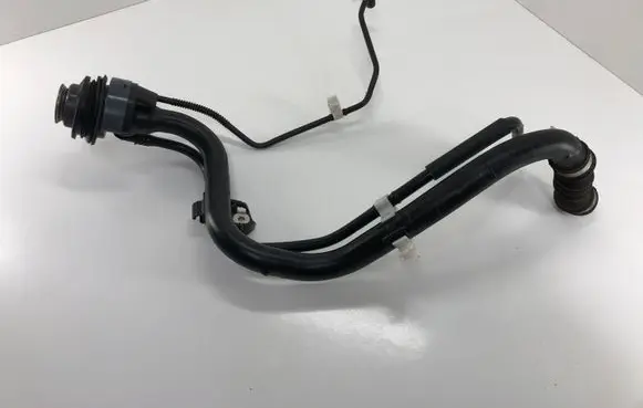 Fuel tank filler neck pipe